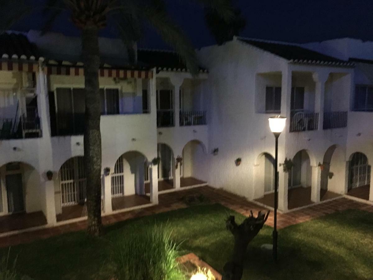 Rio Marina Apartment ネルハ エクステリア 写真